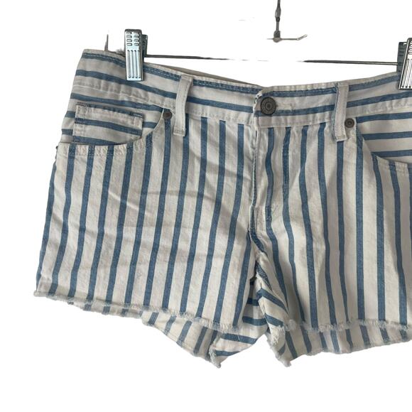 Levi's Juniors Size 5 Blue White Striped Cut Off Cotton Shorts‎ - Picture 2 of 9